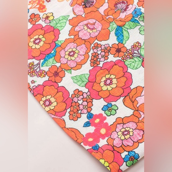 Floral Split Neck Top - Picture 6 of 7